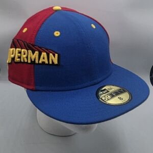 DC Comics Men's Size 8 New Era Red and Green Cap.